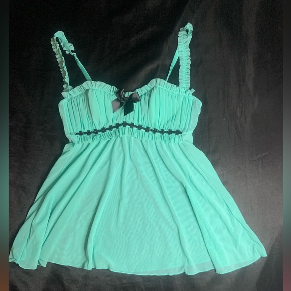 Frederick’s of Hollywood top - Picture 13 of 14